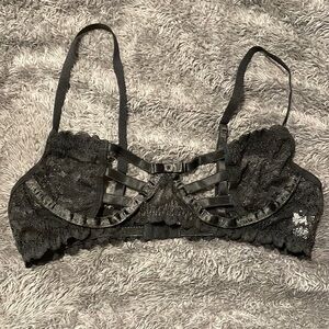Lace Black Bra S